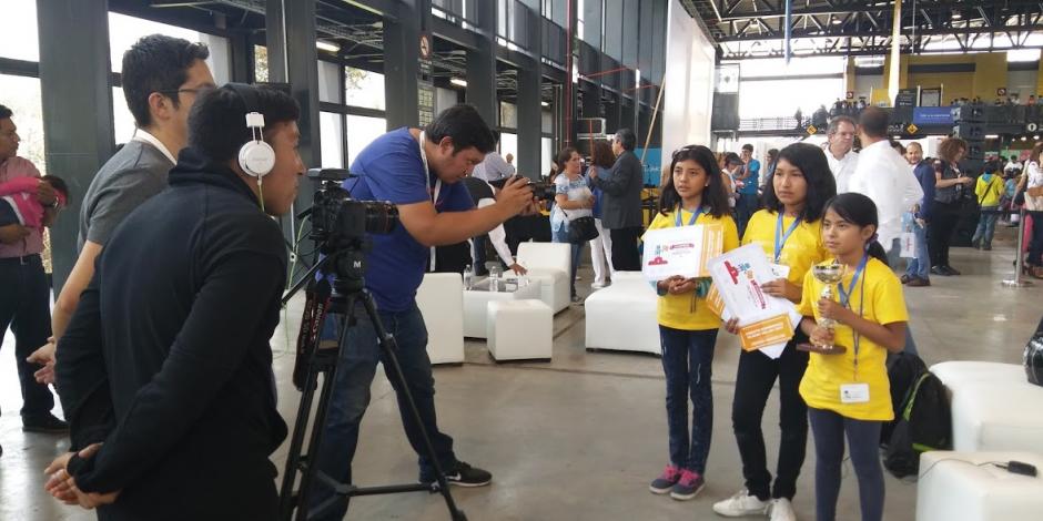 De Morelos, las tres niñas campeonas nacionales en robótica