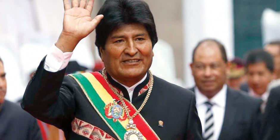Pese al rechazo de bolivianos, Evo va por su cuarto mandato