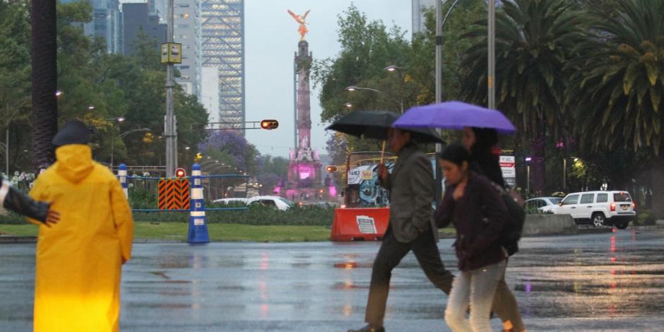 Se registra lluvia en varias alcaldías de CDMX.