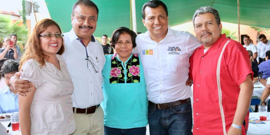 Burócratas apoyan a Samuel Gurrión en Oaxaca