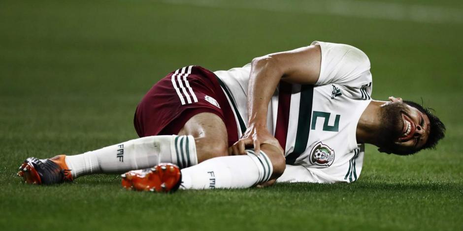 Por lesión en la rodilla, Néstor Araujo ya se descarta para Rusia 2018