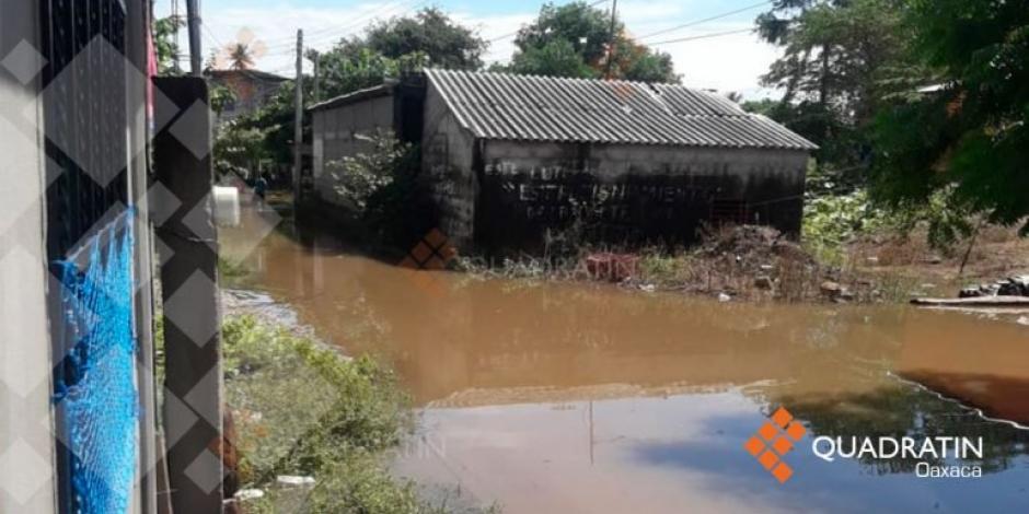 Lluvias incomunican poblados de 8 municipios de Oaxaca