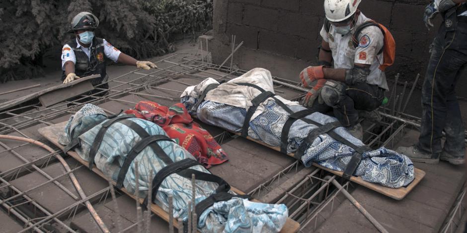 En Guatemala usarán ADN para reconocer a víctimas del Volcán de Fuego
