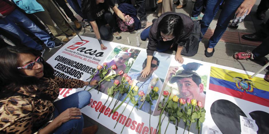 Confirman asesinato de 3 periodistas plagiados en Ecuador