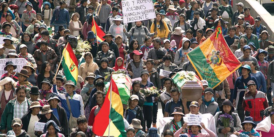 Agricultores exigen renuncia del presidente de Bolivia