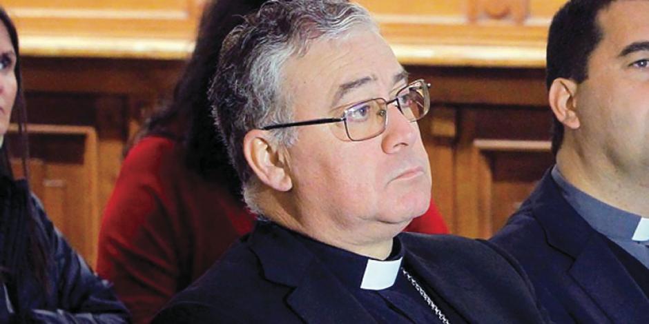 Obispo chileno bloquea pesquisa por acoso