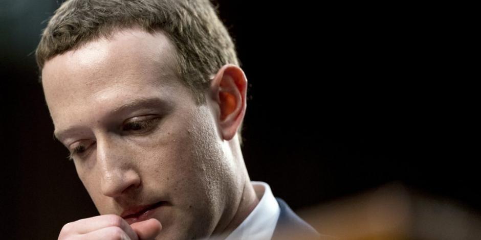 Zuckerberg comparece, pide perdón y da tips sobre qué no compartir