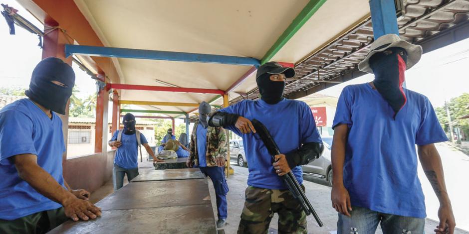 Grupos armados, aliados de Ortega, hacen alarde de su plan de represión