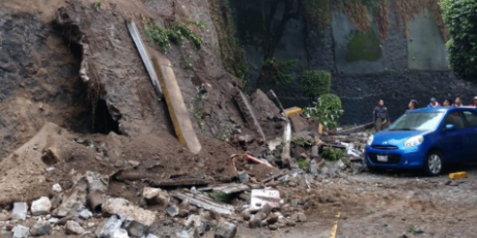 Lluvias provocan deslave de muro en el Residencial Insurgentes Sur