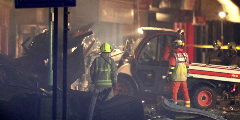 FOTOS: Fuerte explosión en tienda de Leicester deja 4 heridos
