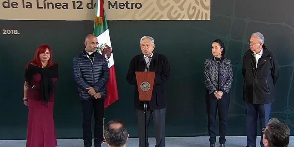 AMLO promete terminar obras inconclusas, como ampliación de L12 del Metro