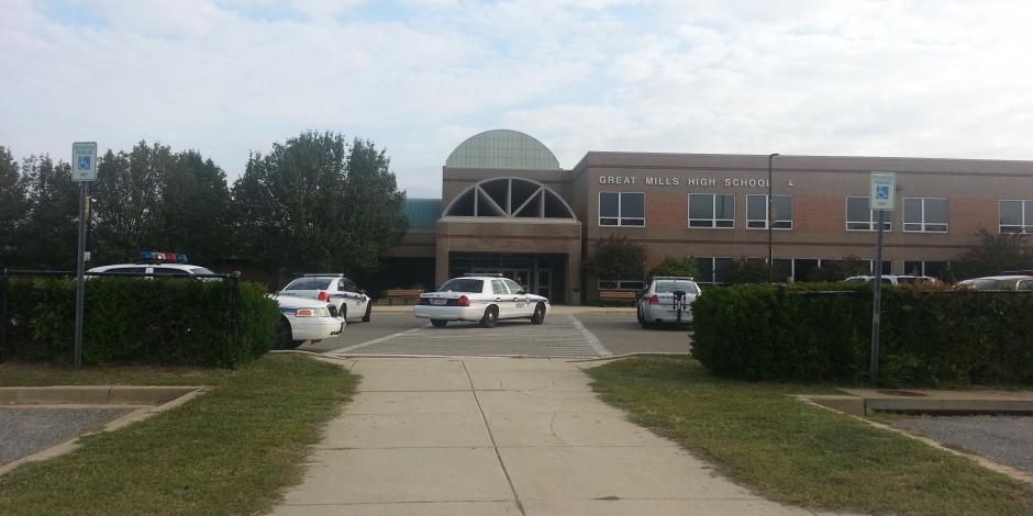 Reportan tiroteo en escuela secundaria de Maryland
