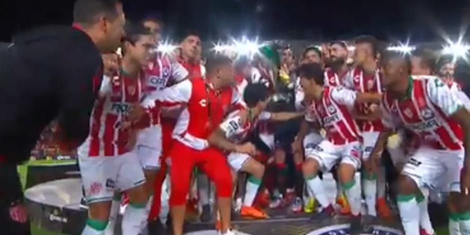 Con autogol del Toluca, Necaxa conquista la Copa MX