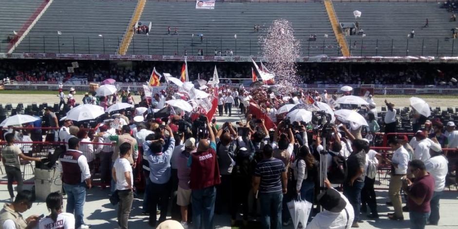 Registra baja asistencia cierre de campaña de AMLO en Veracruz