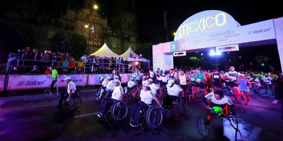 Maratón de la CDMX inicia con atletas sobre silla de ruedas