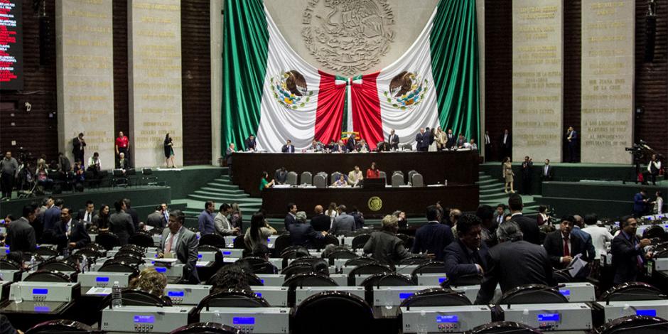 Pasa ley que crea “superadministrador” para 16 secretarías