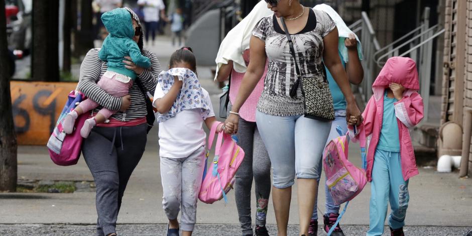 Asegura EU que ya entregó 522 menores migrantes a sus padres