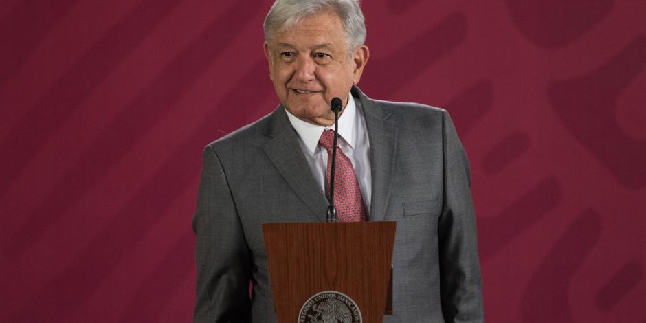 López Obrador prevé federalizar sistema de salud
