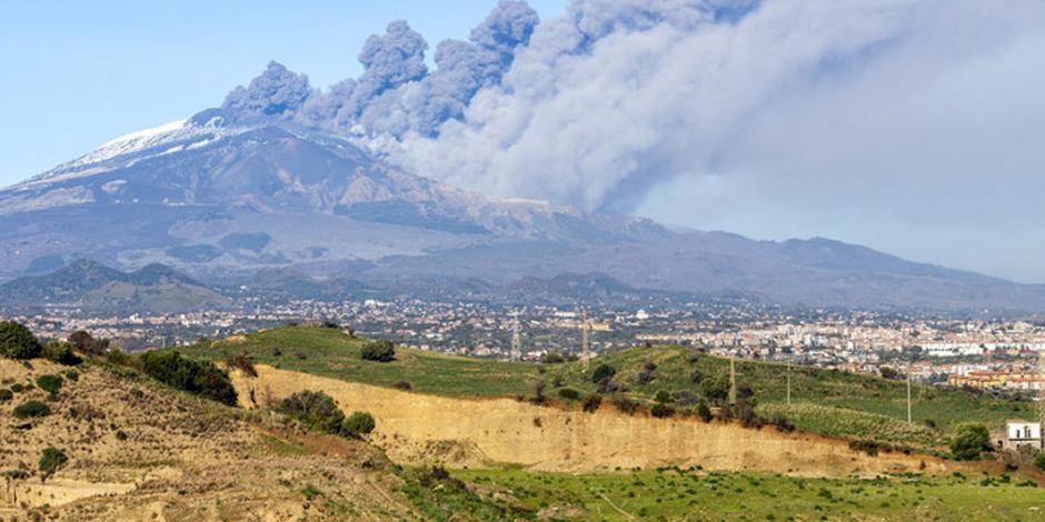 FOTOS: Expertos prevén que Etna siga con su actividad eruptiva