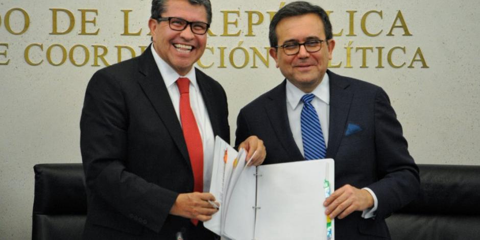 Ildefonso Guajardo entrega al Senado acuerdo comercial con EU
