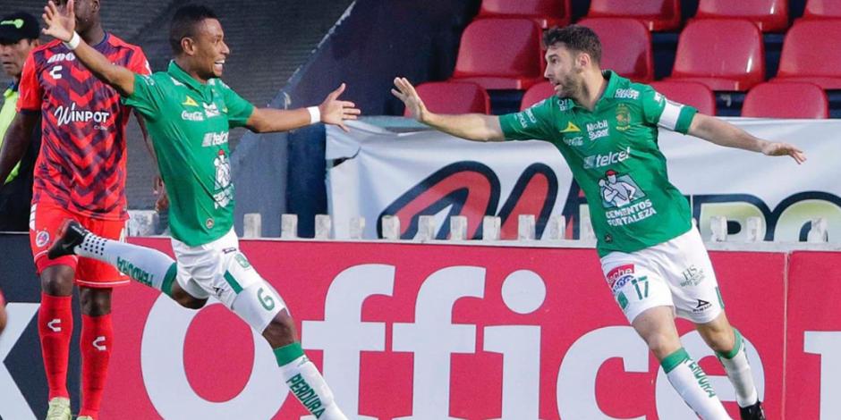 FOTOS: León golea 4-0 a los Tiburones del Veracruz en Liga MX