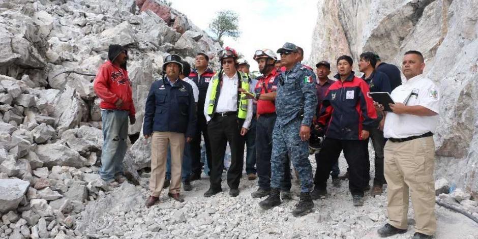 Impulsan programas de apoyo para afectados por derrumbe en mina en Hidalgo
