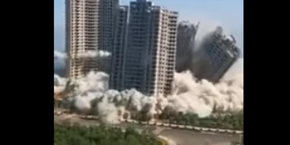 VIDEO: En 20 segundos demuelen 4 edificios en China