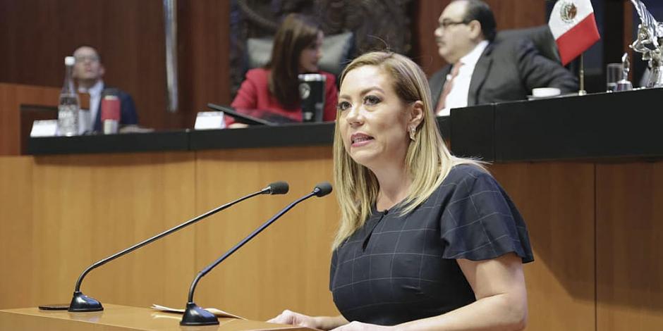 Calderón ya planeaba dejar su militancia: Senadores