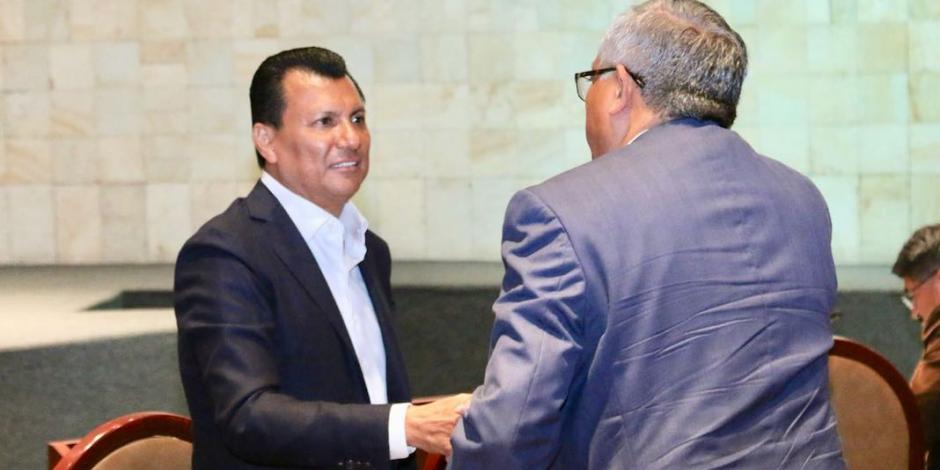 Se reincorpora Samuel Gurrión al Congreso de Oaxaca