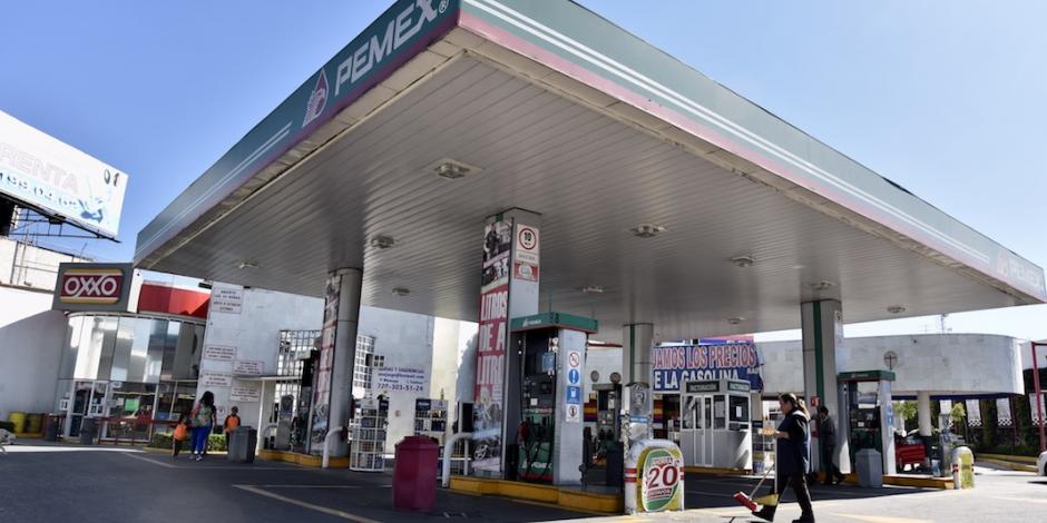 Denuncian desabasto de gasolina en Toluca; estaciones, sin combustible
