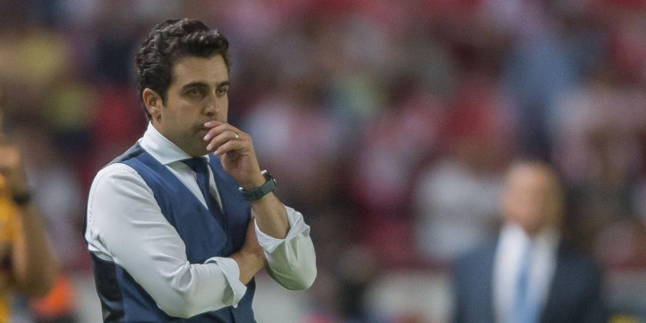 Las Chivas no viven su mejor momento en la Liga MX de la mano del técnico mexicano Marcelo Michel Leaño