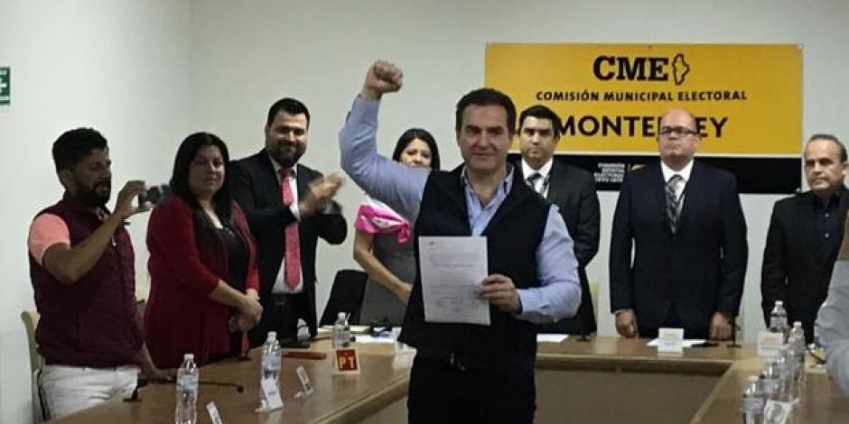Recibe Adrián de la Garza constancia como alcalde electo de Monterrey
