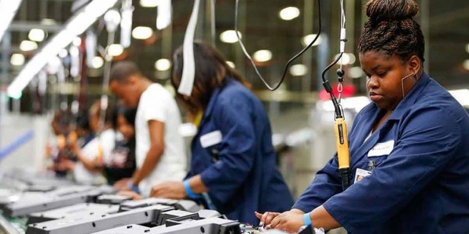 Sector manufacturero en EU sube 61%; el mejor en 14 años