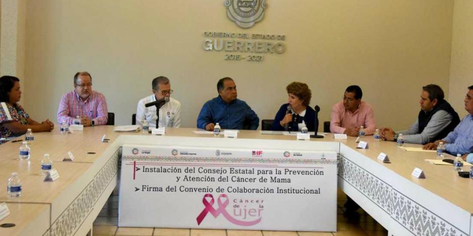 Anuncia Guerrero acciones para reducir mortalidad por cáncer de mama