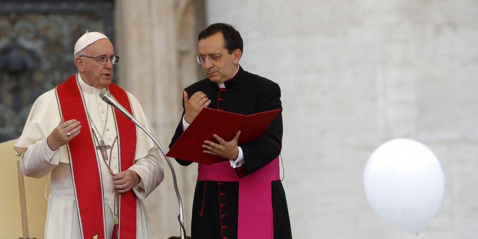 Papa Francisco cambia catecismo; declara inadmisible la pena de muerte