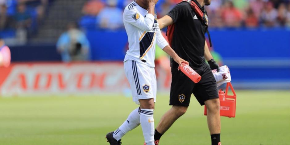 VIDEO: Jonathan Dos Santos sufre lesión en partido del Galaxy