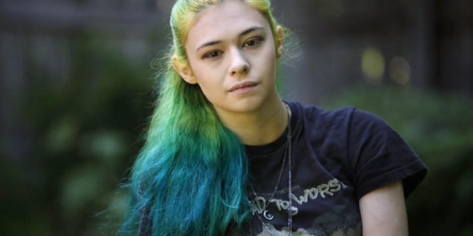 Activista transgénero debuta como la primera superheroína en televisión