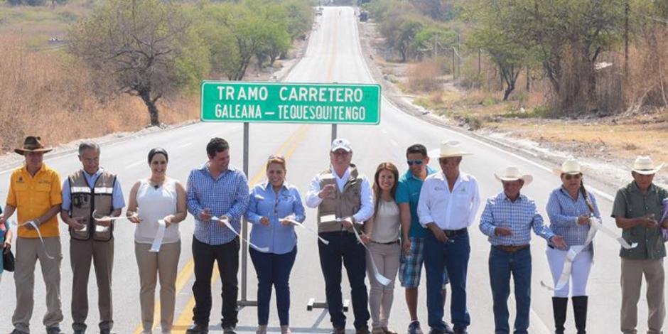 Graco Ramirez entrega ampliación carretera en Morelos