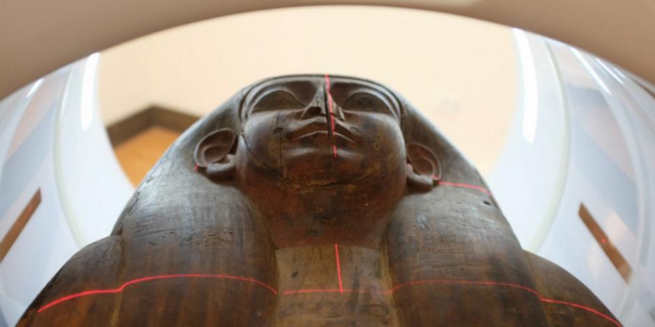 Encuentran momia en sarcófago que se creyó vacío por 150 años
