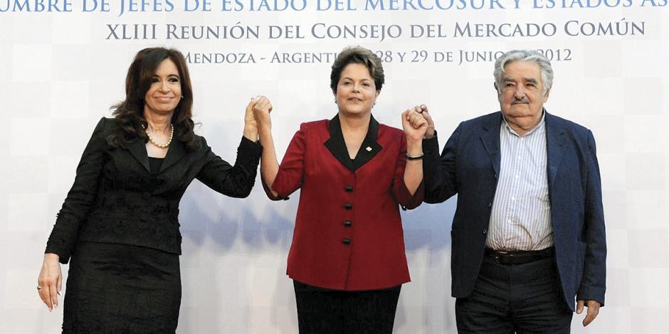 Kirchner va a “contracumbre” de izquierdistas