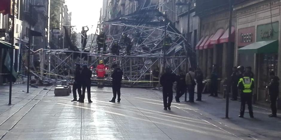 FOTOS: Servicios de emergencia atienden caída de andamio en Madero