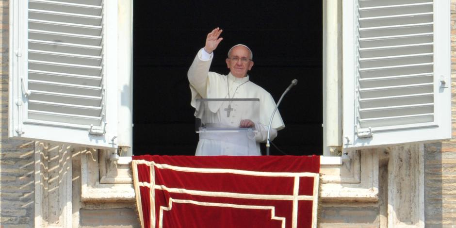 Abusos sexuales de sacerdotes son un crimen: Papa Francisco
