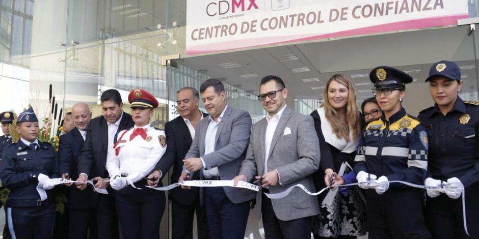 Continúa revisión de seguridad en plazas comerciales de la CDMX