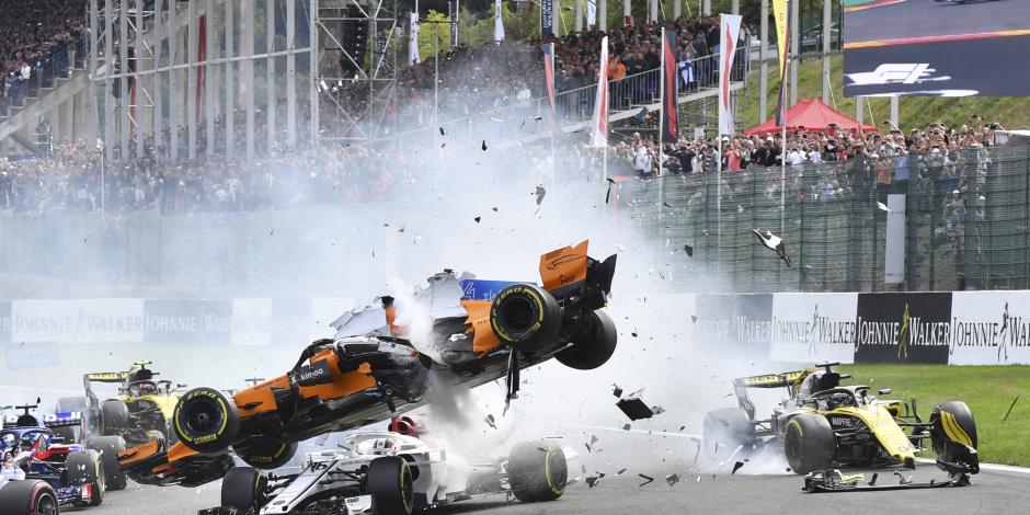 FOTOS: Así fue el espectacular choque de Fernando Alonso