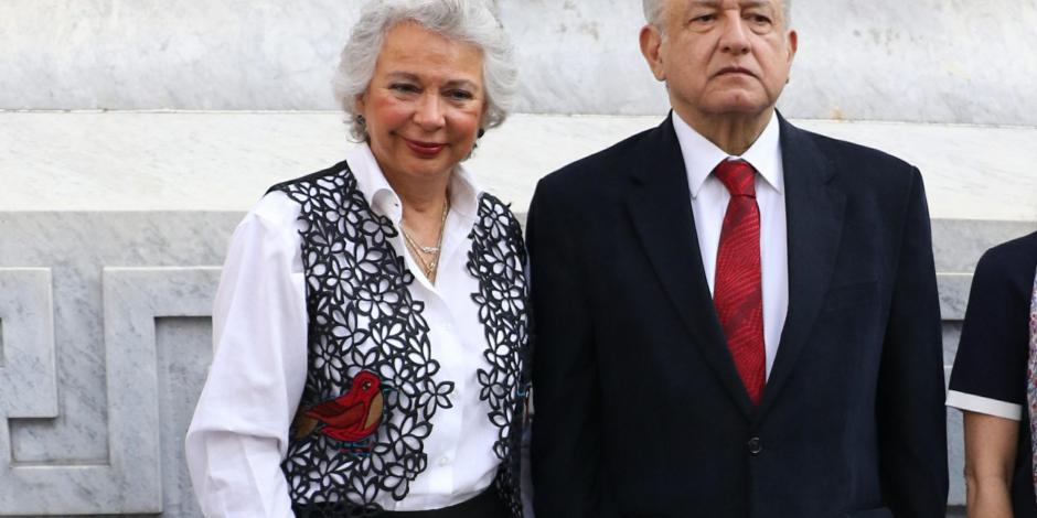 La secretaria de Gobernación celebró que el Presidente de México, Andrés Manuel López Obrador, se haya recuperado de COVID-19.