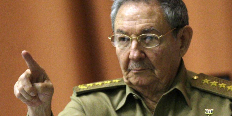 Adelanta Castro proyecto de nueva Constitución cubana