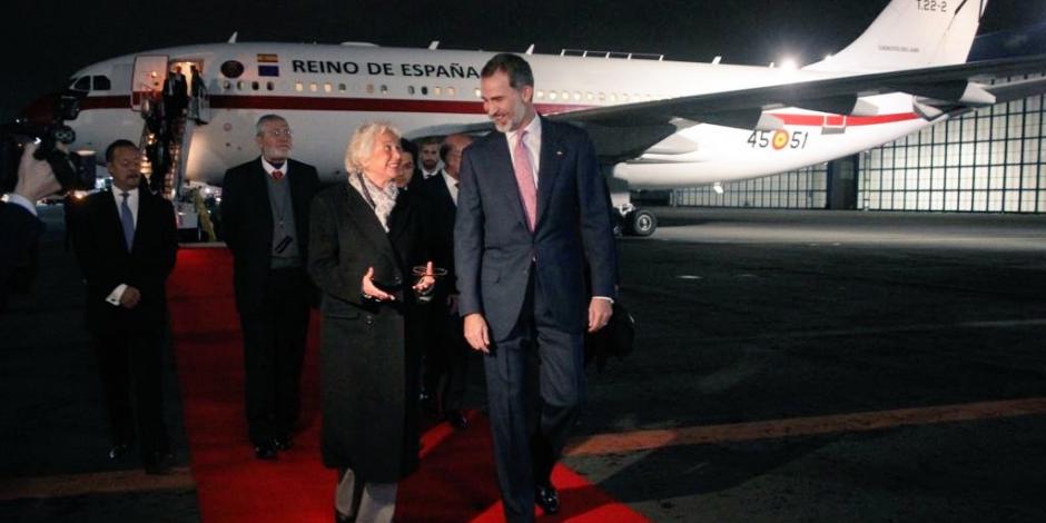 Arriba Rey de España a México para asistir a acto de investidura de AMLO