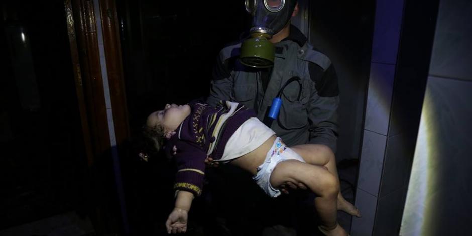Nuevo ataque químico de Al Assad mata a niños y mujeres en bastión rebelde