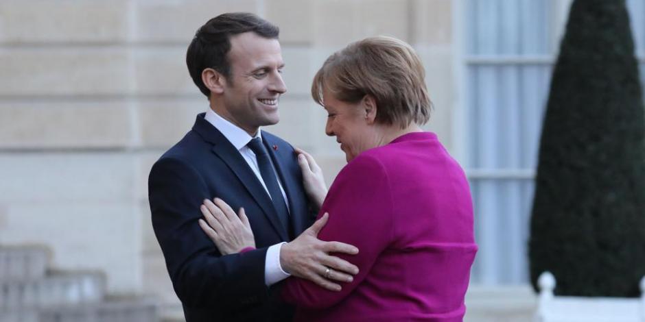 Merkel y Macron dispuestos a reformar la Unión Europea