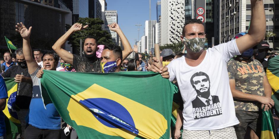 “Bolsonaristas” protestan contra la Justicia brasileña, ayer, en Sao Paulo.